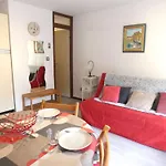 T2 Pour 6 Personnes, Balcon, Parking, St-lary-soulan - Fr-1-457-142 アパート *